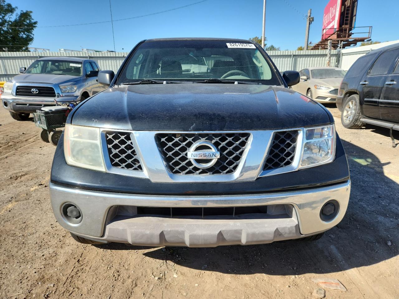Nissan Frontier Crew Cab Le Image 8