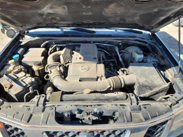 Nissan Frontier Crew Cab Le Image 4