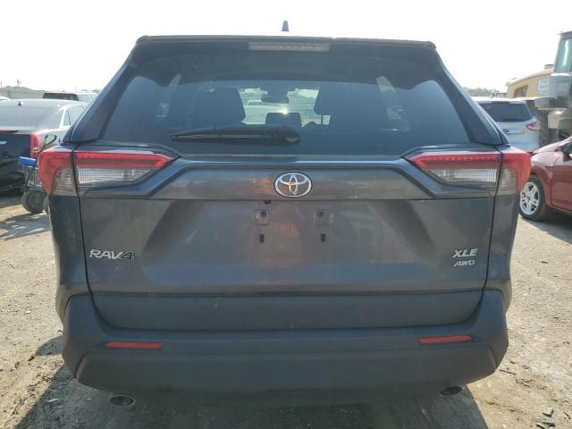 Toyota RAV4 Xle Image 4
