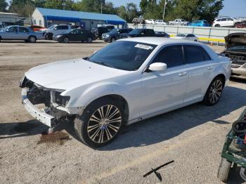  Salvage Chrysler 300