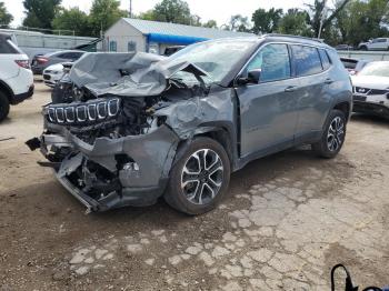 Salvage Jeep Compass