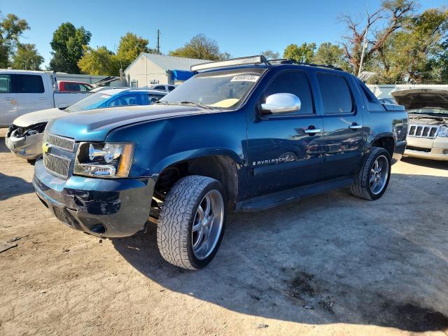  Salvage Chevrolet Avalanche