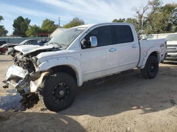  Salvage Nissan Titan