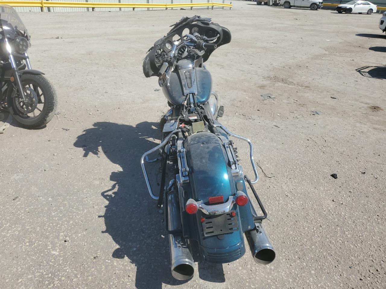 Harley-Davidson Fl Image 8