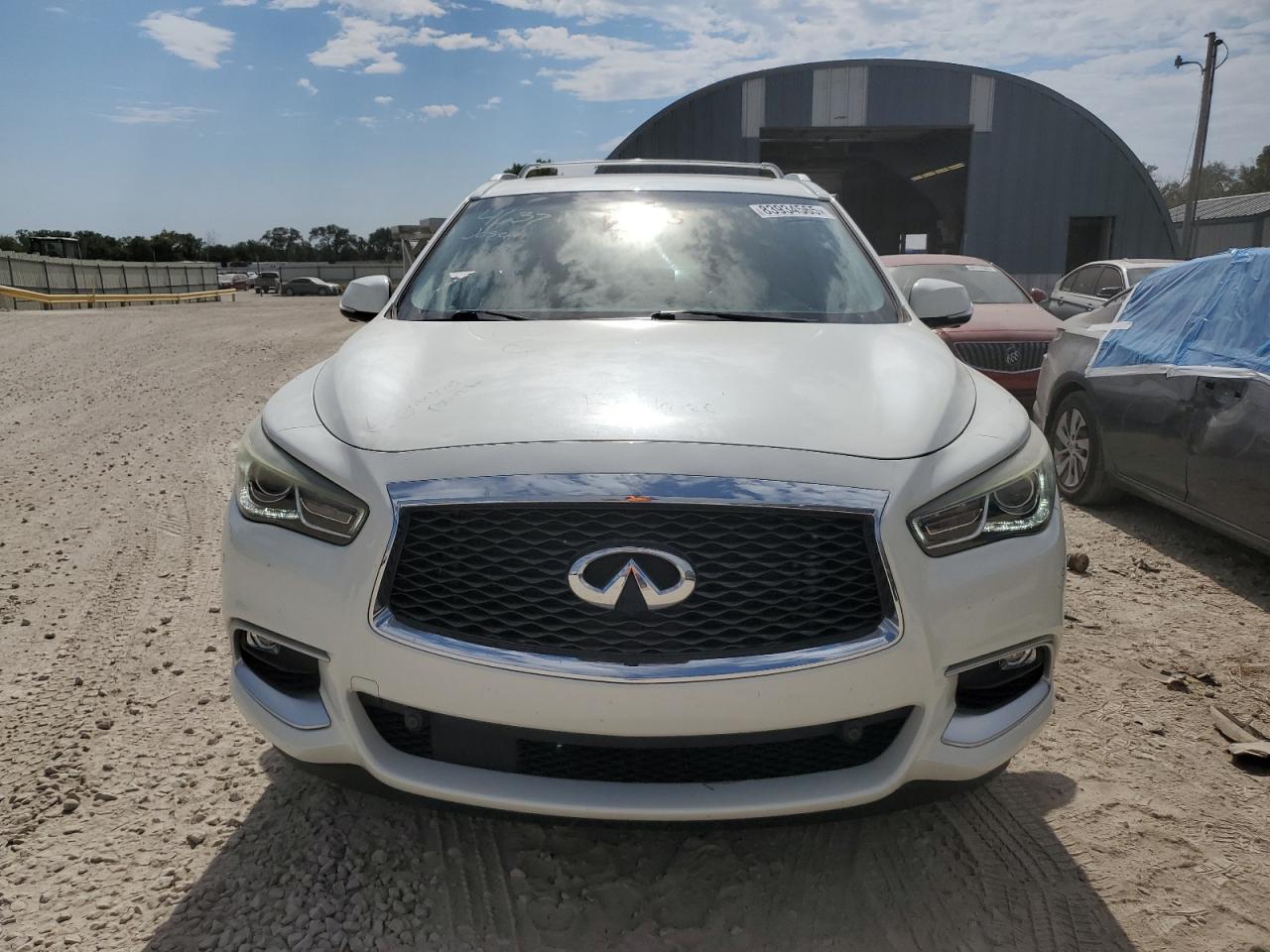 INFINITI Qx Image 3