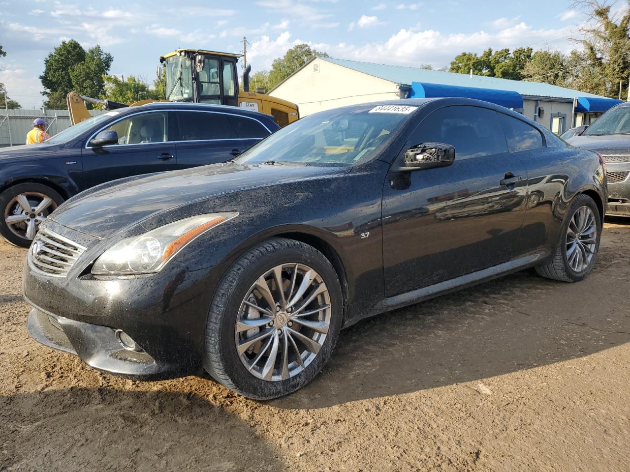 INFINITI Q60 Journey Image 1