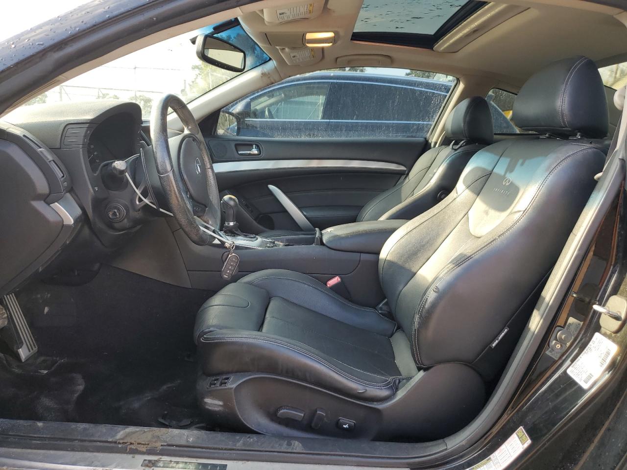 INFINITI Q60 Journey Image 3