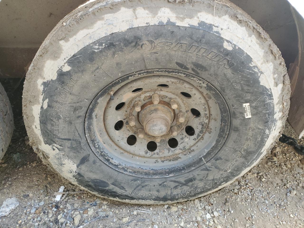 Hors Trailer Image 8