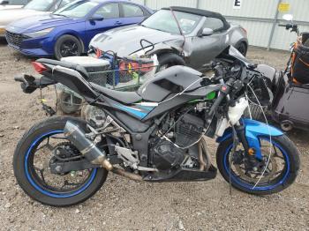  Salvage Kawasaki Ninja 300