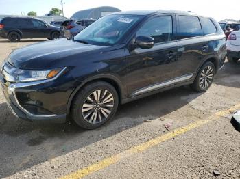  Salvage Mitsubishi Outlander