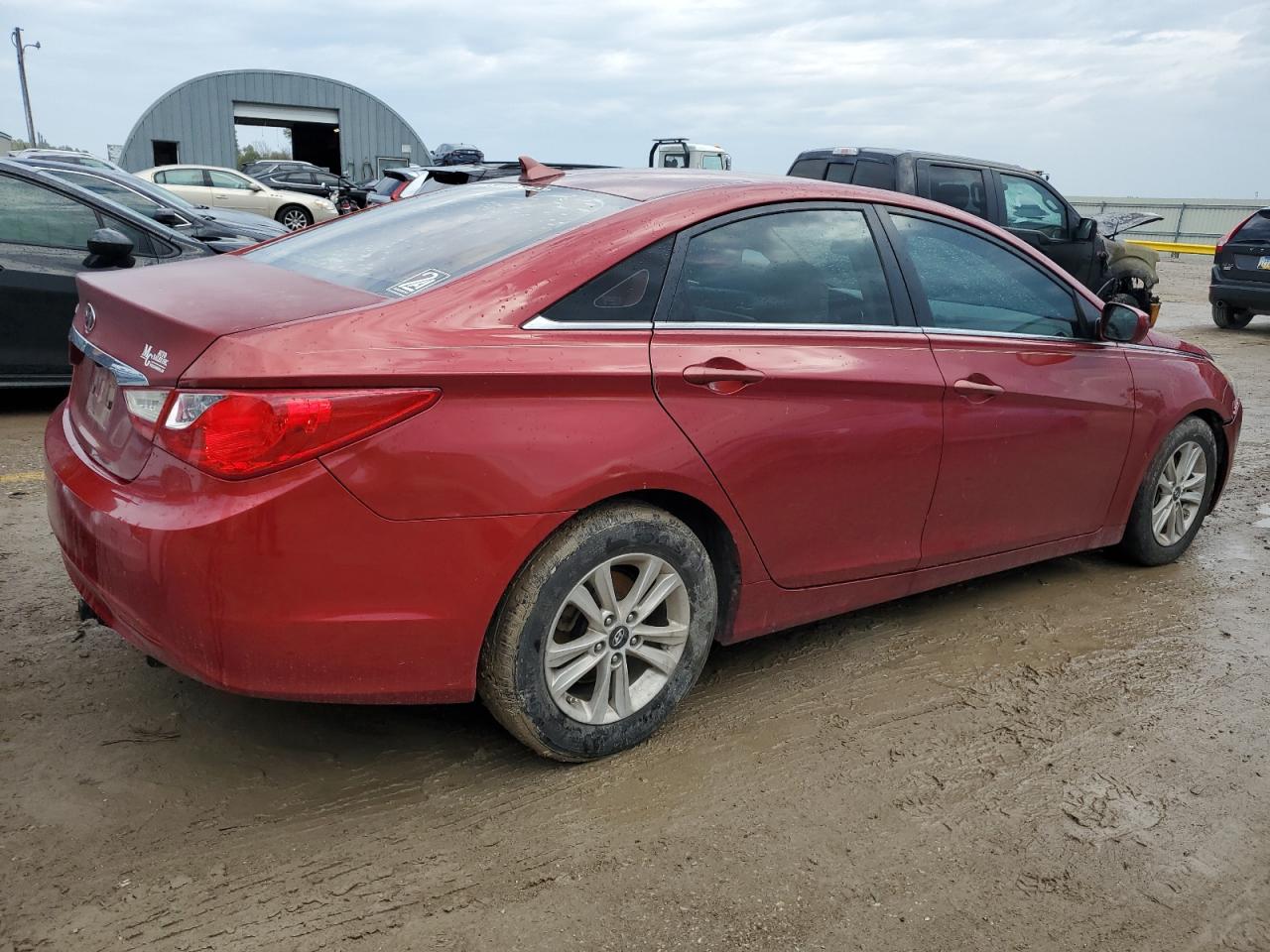 Hyundai SONATA Gls Image 12