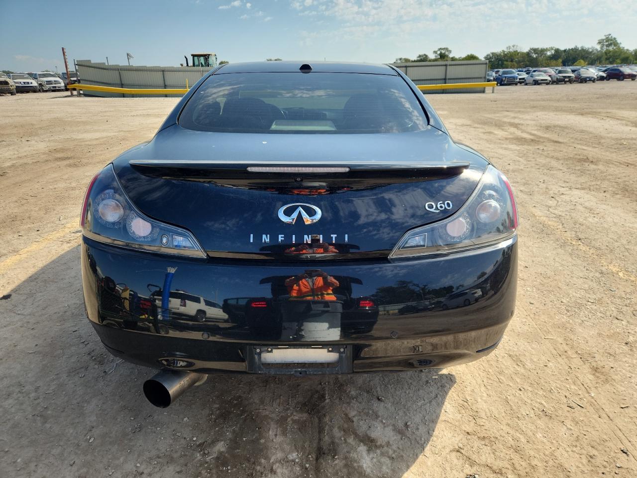 INFINITI Q60 Journey Image 2