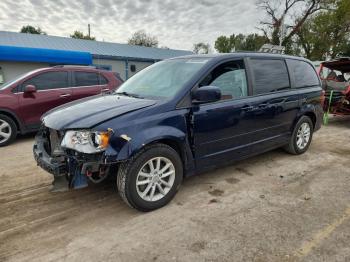  Salvage Dodge Caravan