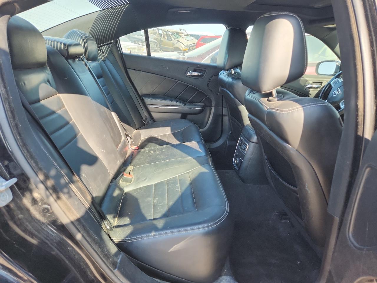 Dodge Charger R/t Image 5