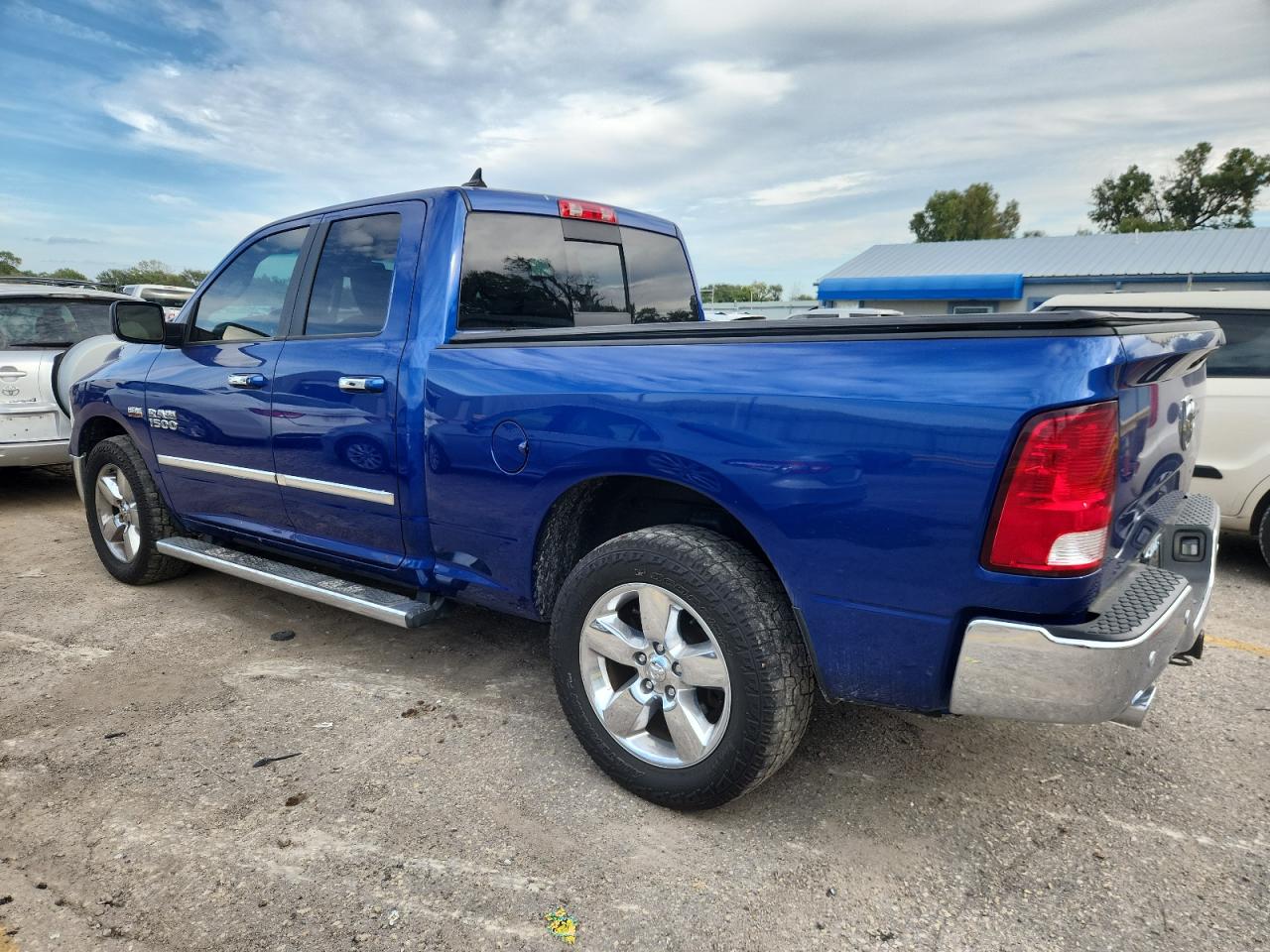 Ram 1500 Slt Image 7