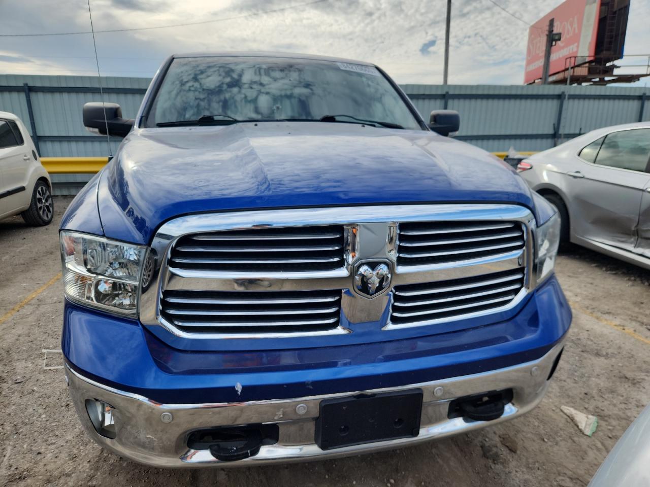 Ram 1500 Slt Image 8