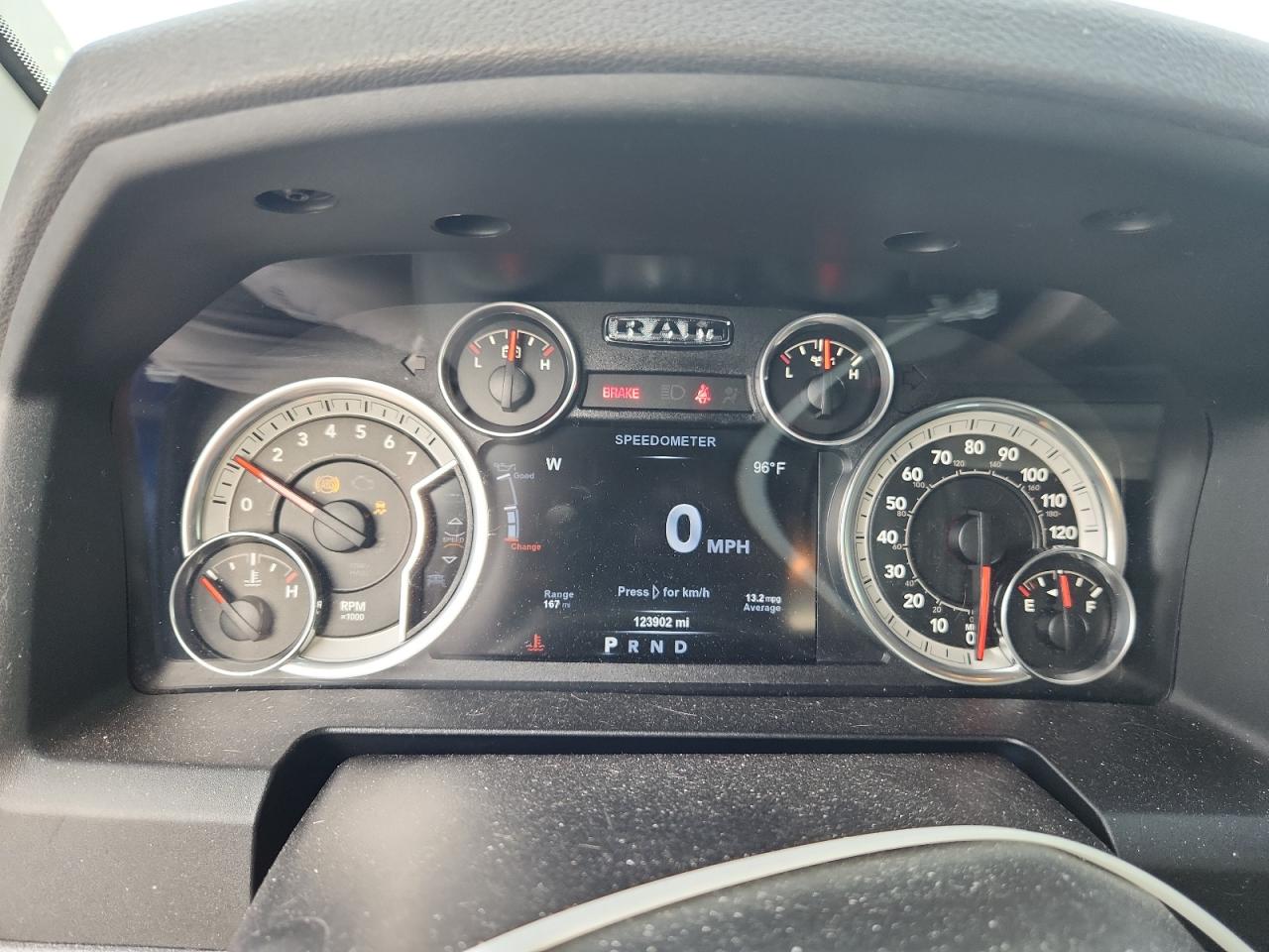 Ram 1500 Slt Image 4