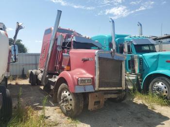  Salvage Kenworth W900