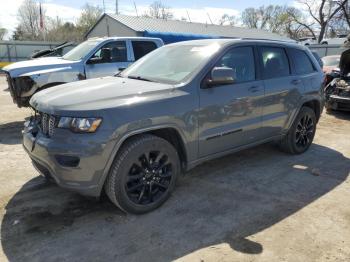  Salvage Jeep Grand Cherokee