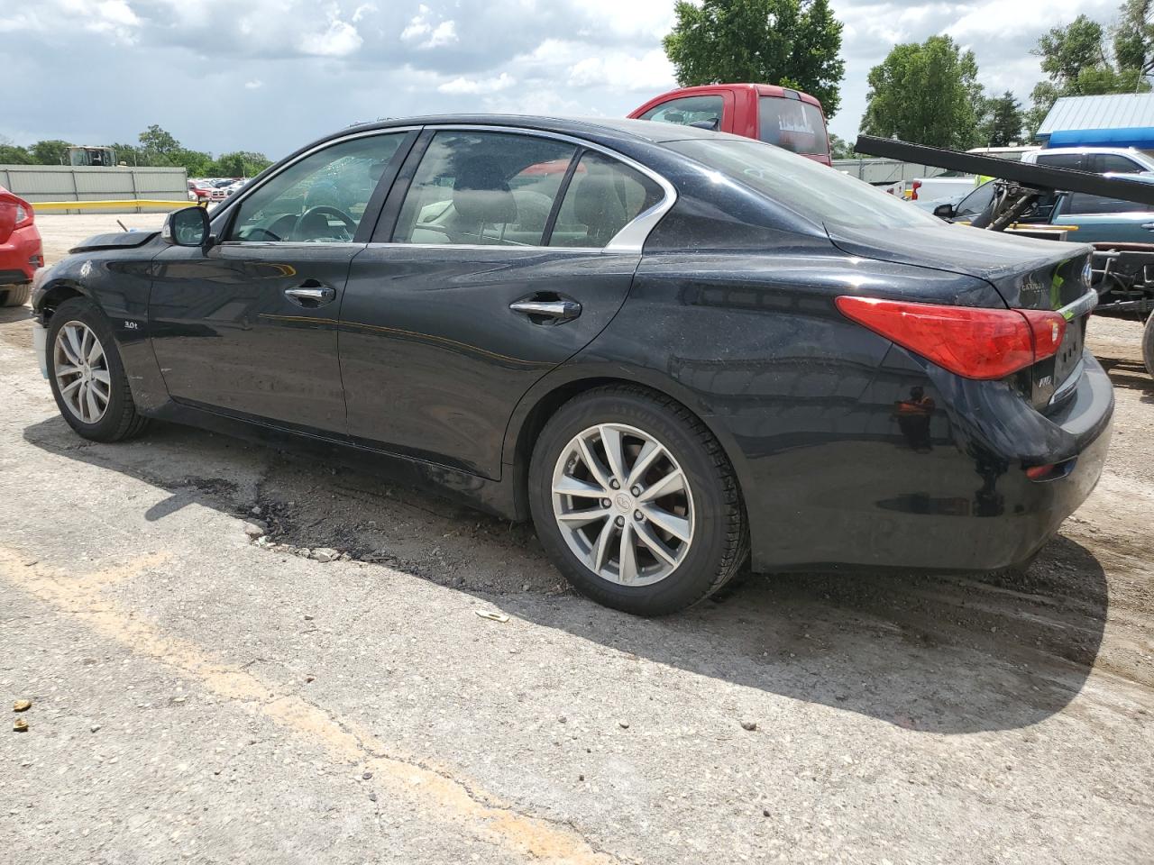INFINITI Q50 Premium Image 2