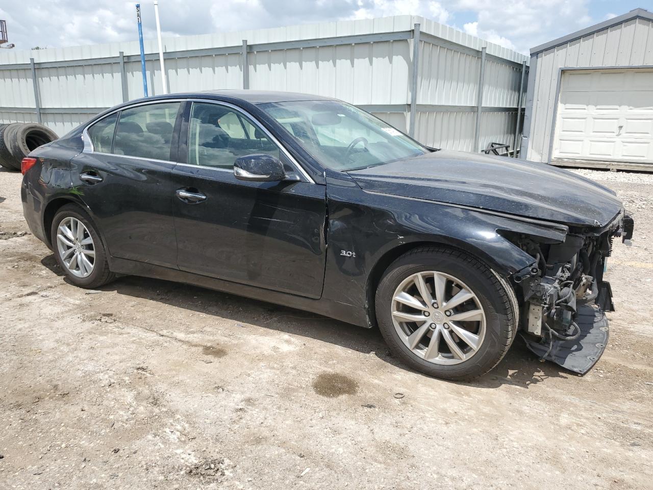 INFINITI Q50 Premium Image 3