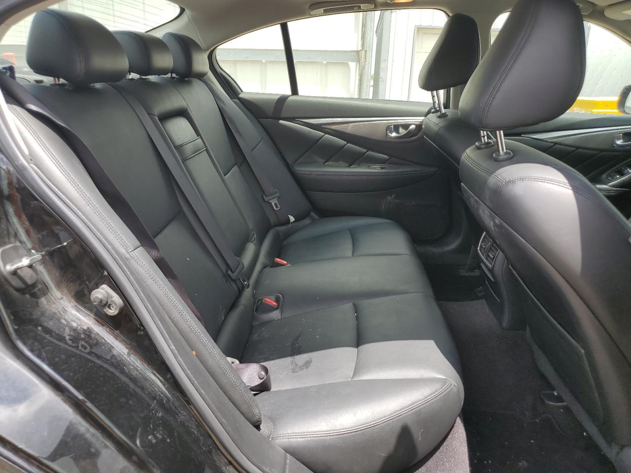 INFINITI Q50 Premium Image 4