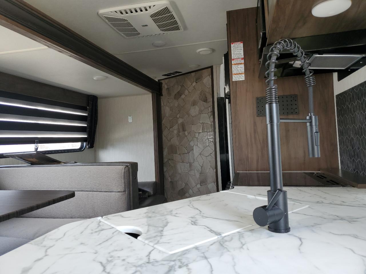 Forest River Cherokee Grey Wolf T Image 9