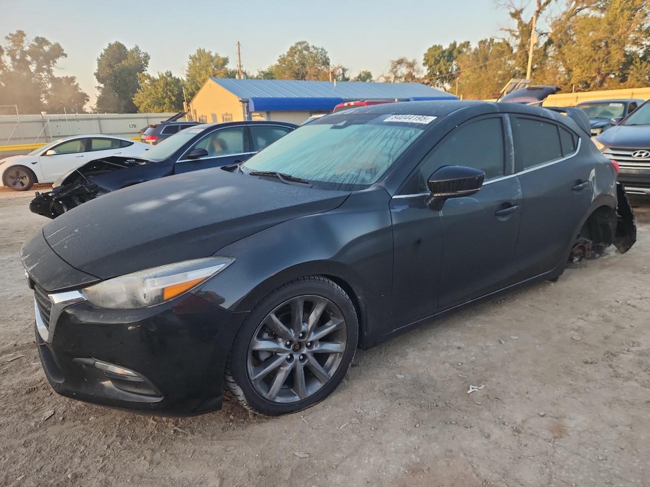 Mazda 3 Touring Image 1