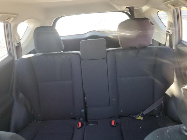 Toyota RAV4 Le Image 8