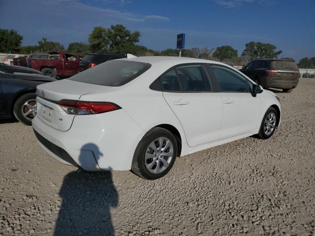 Toyota Corolla Le Image 11