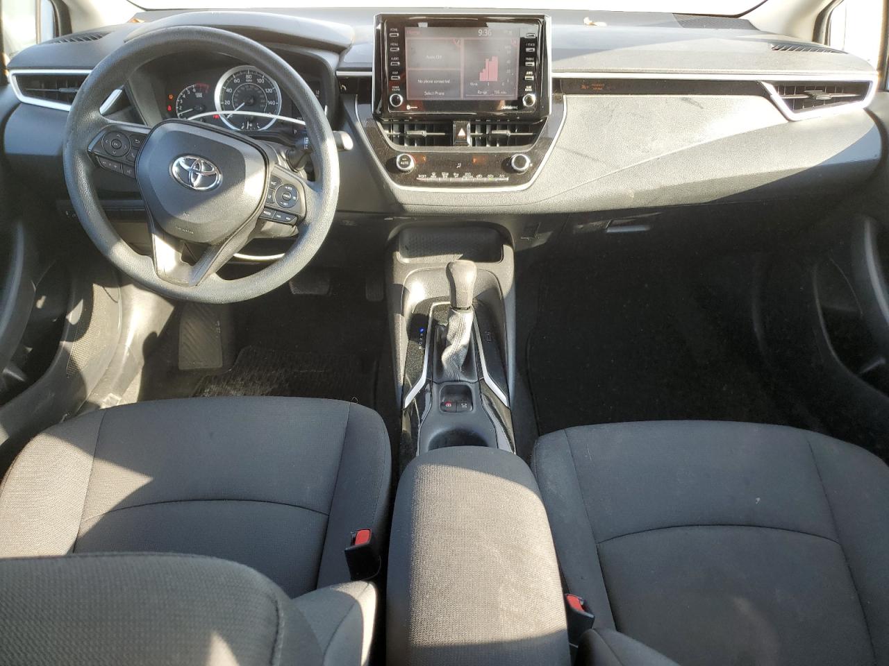 Toyota Corolla Le Image 3