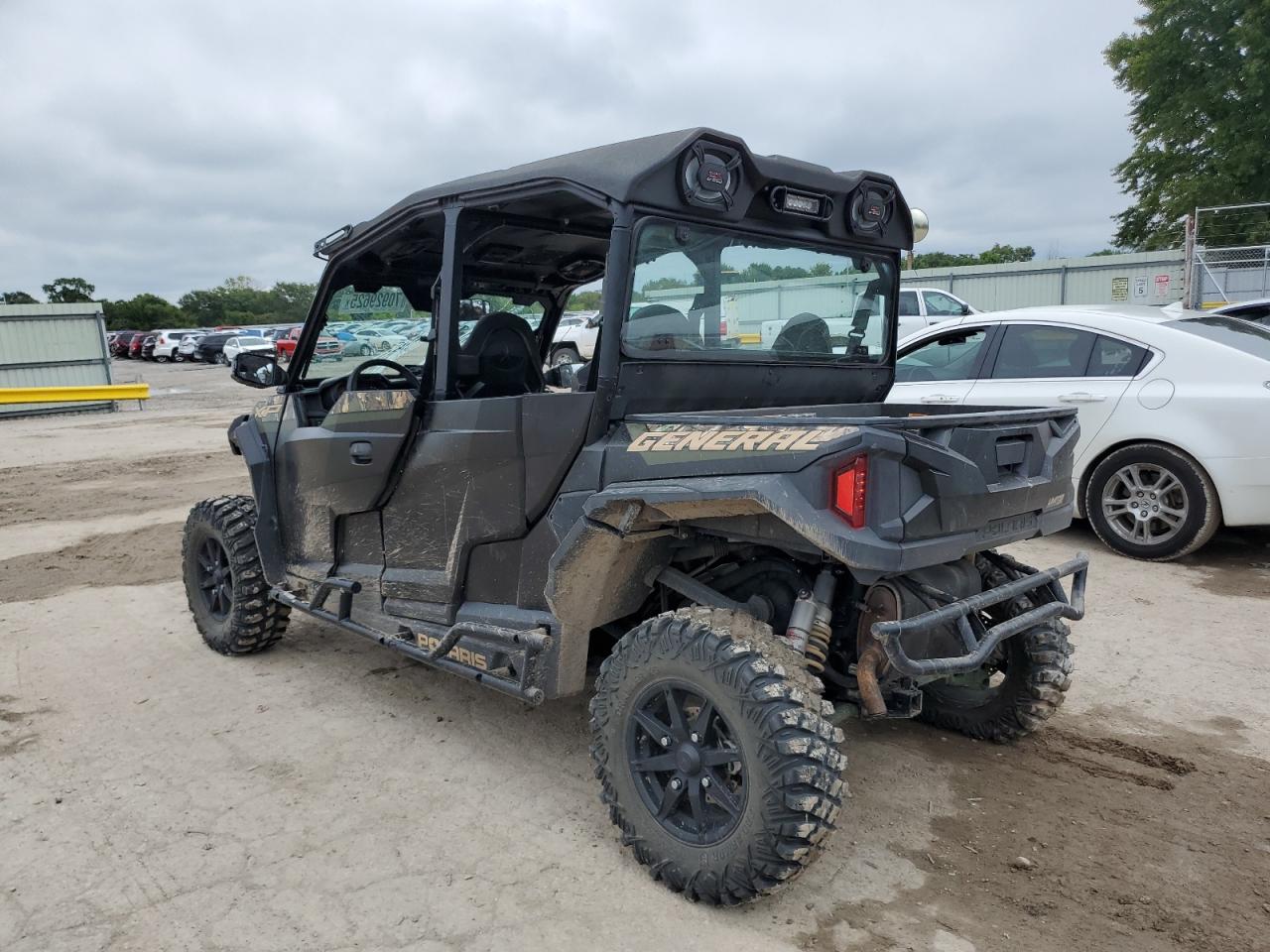 Polaris General Xp Xp 4 1000 Pursuit Edition Image 3
