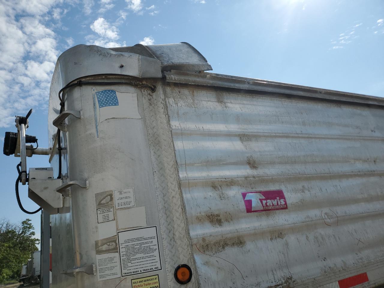 Travis Trailer Image 3