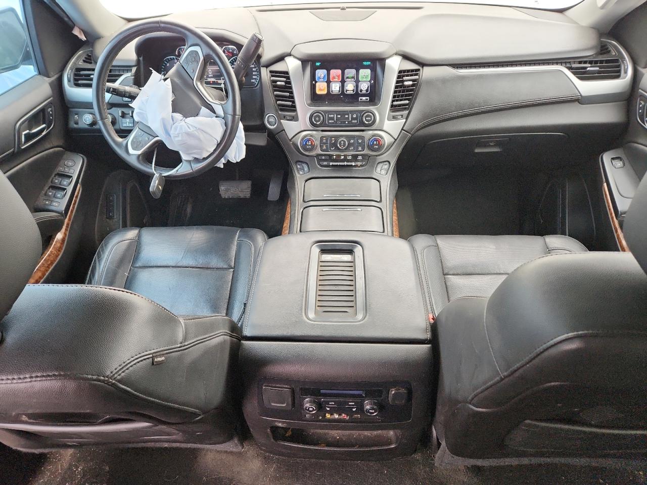 Chevrolet Suburban K1500 Ltz Image 13