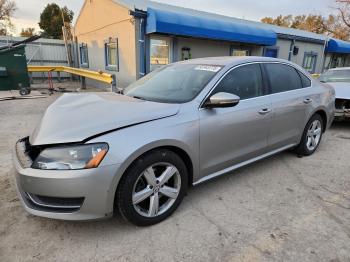  Salvage Volkswagen Passat