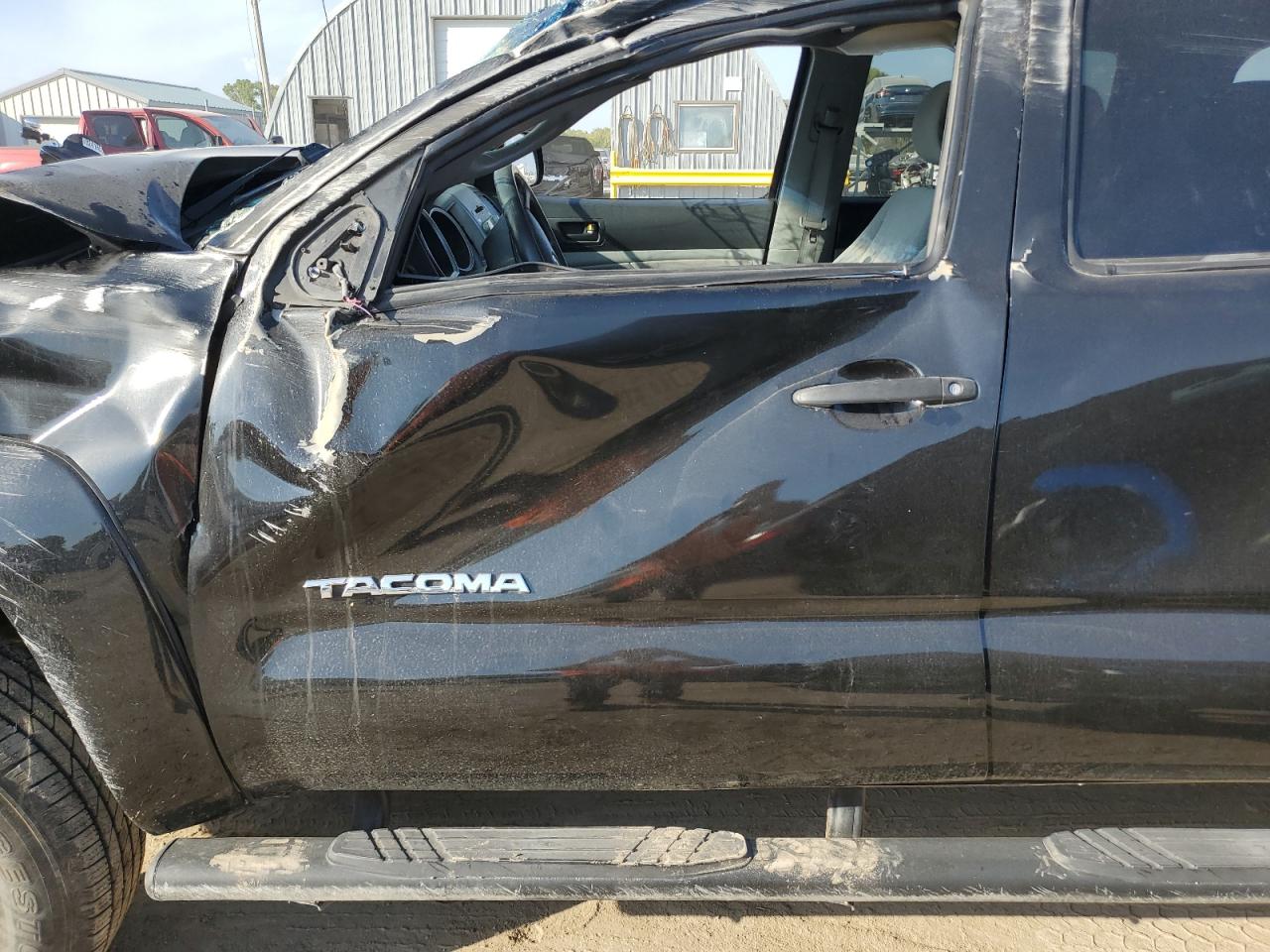 Toyota Tacoma Double Cab Prerunner Image 2