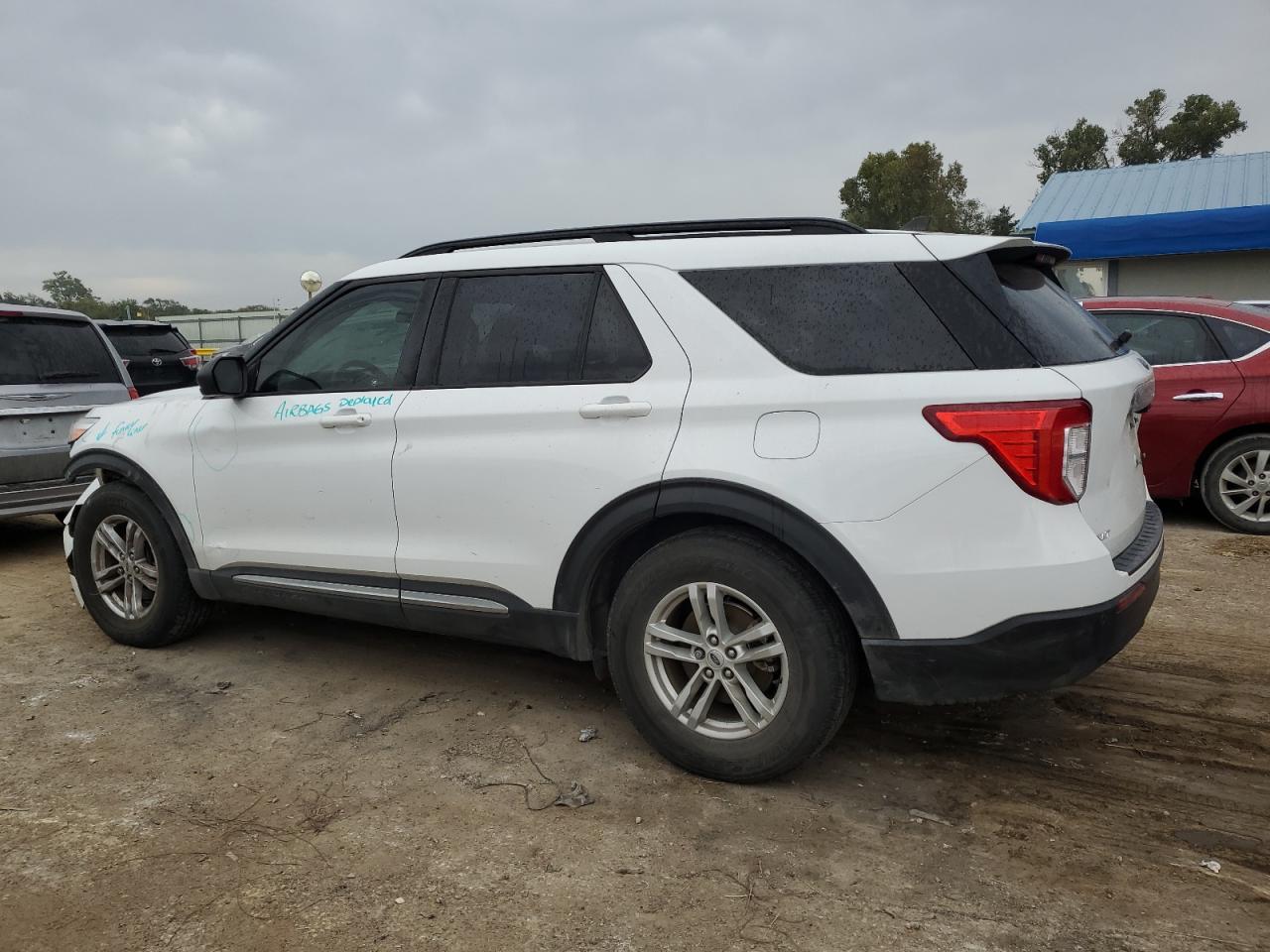 Ford Explorer Xlt Image 4