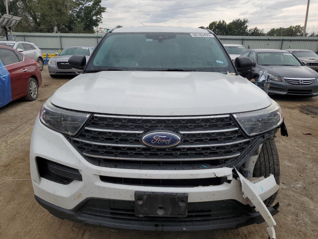 Ford Explorer Xlt Image 2
