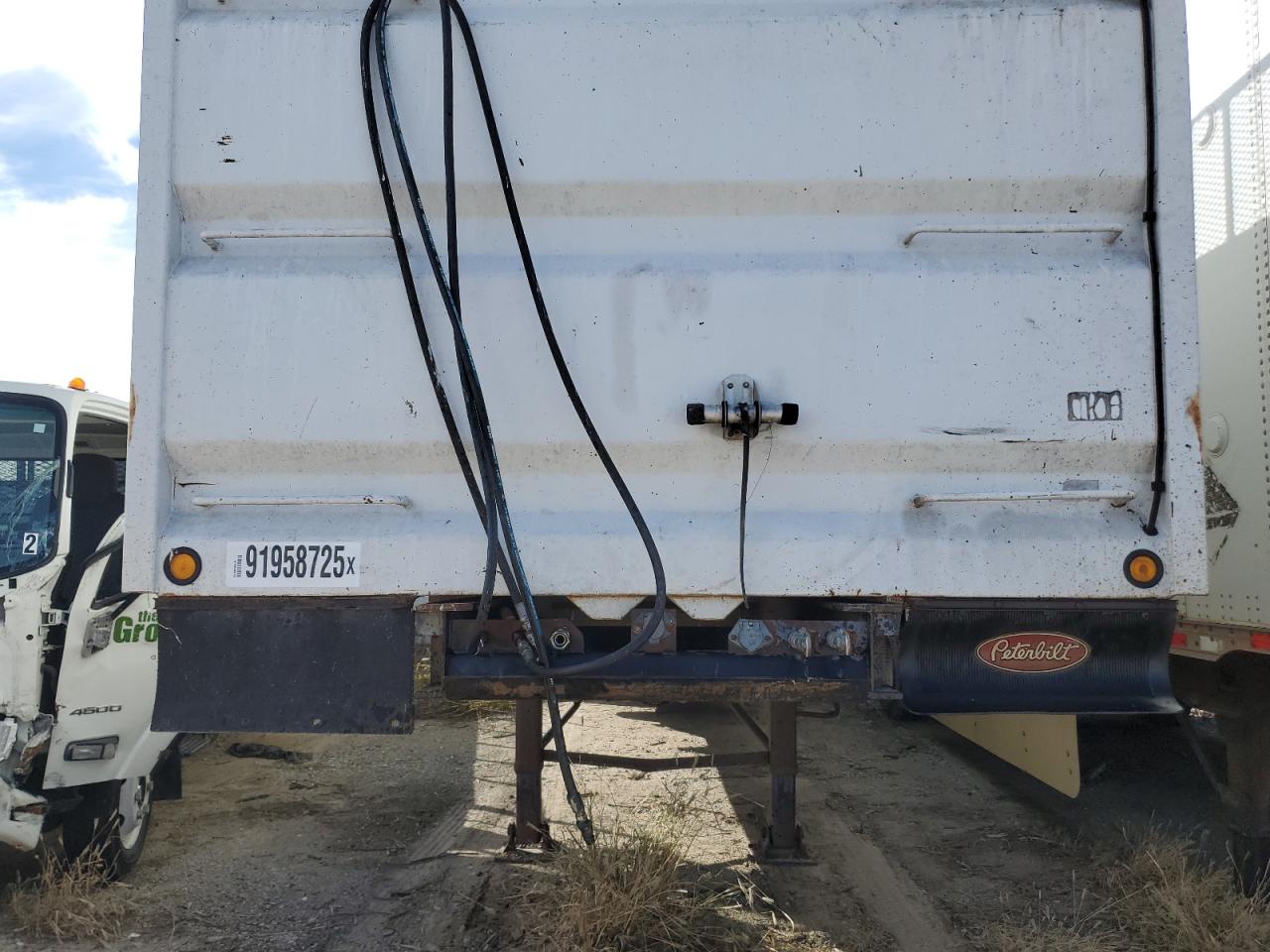 Dump Trailer Image 4