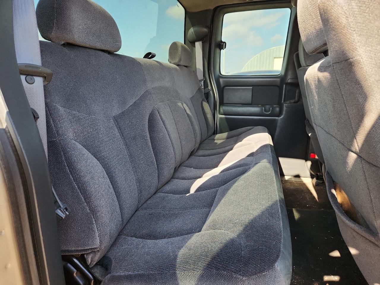 GMC Sierra K1500 Image 12