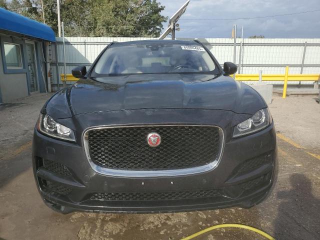 Jaguar F-PACE Prestige Image 7