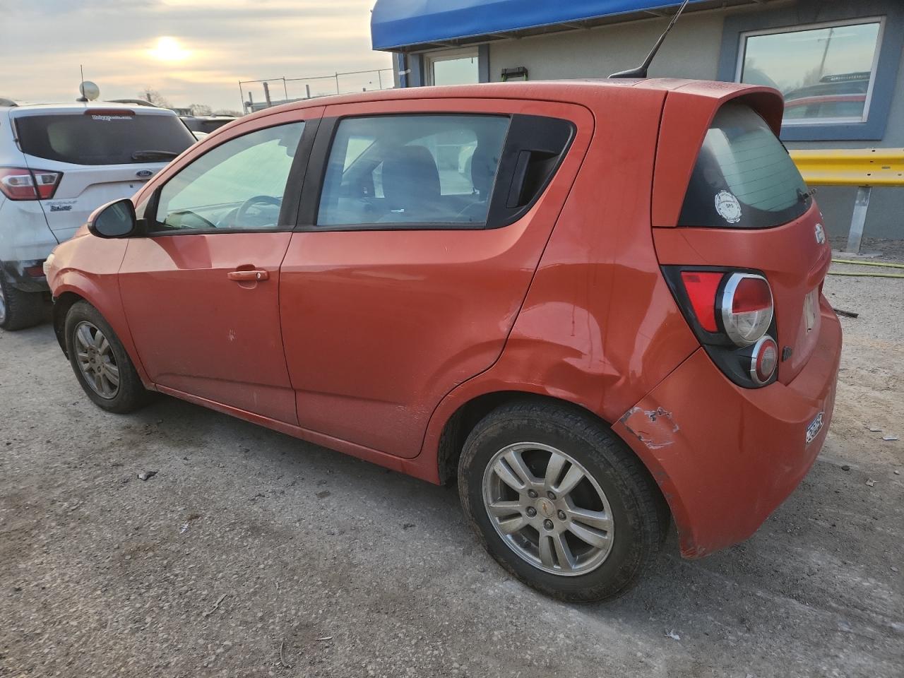 Chevrolet Sonic Ls Image 2