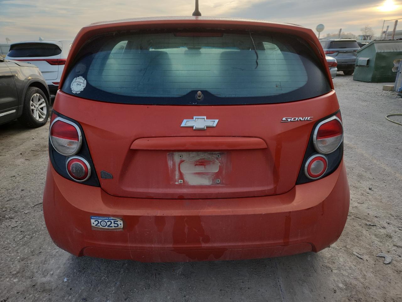 Chevrolet Sonic Ls Image 8