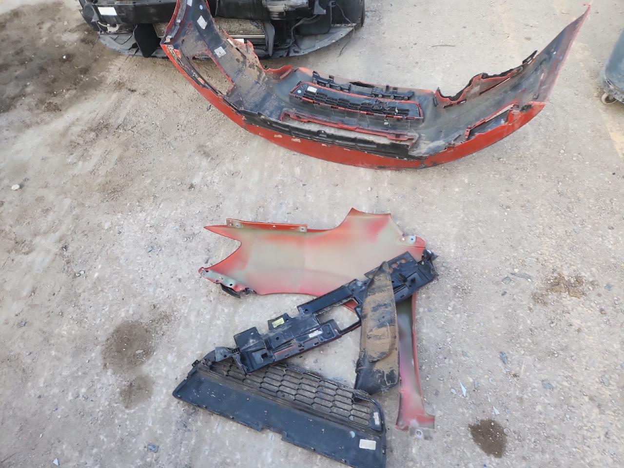 Chevrolet Sonic Ls Image 9