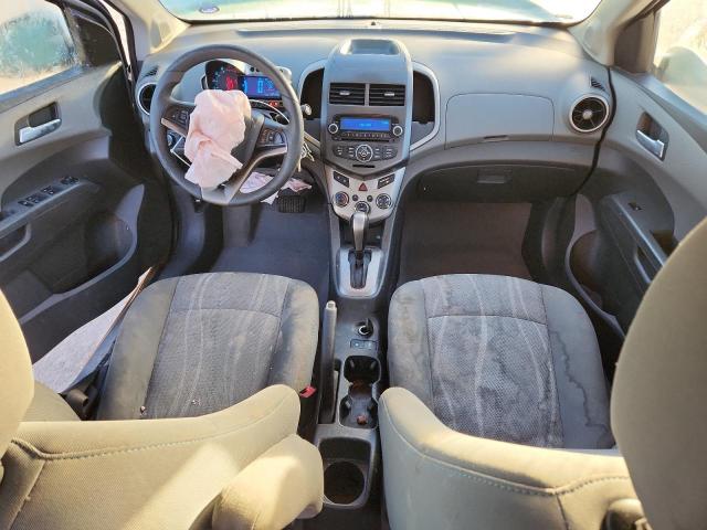 Chevrolet Sonic Lt Image 6