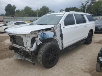  Salvage GMC Yukon