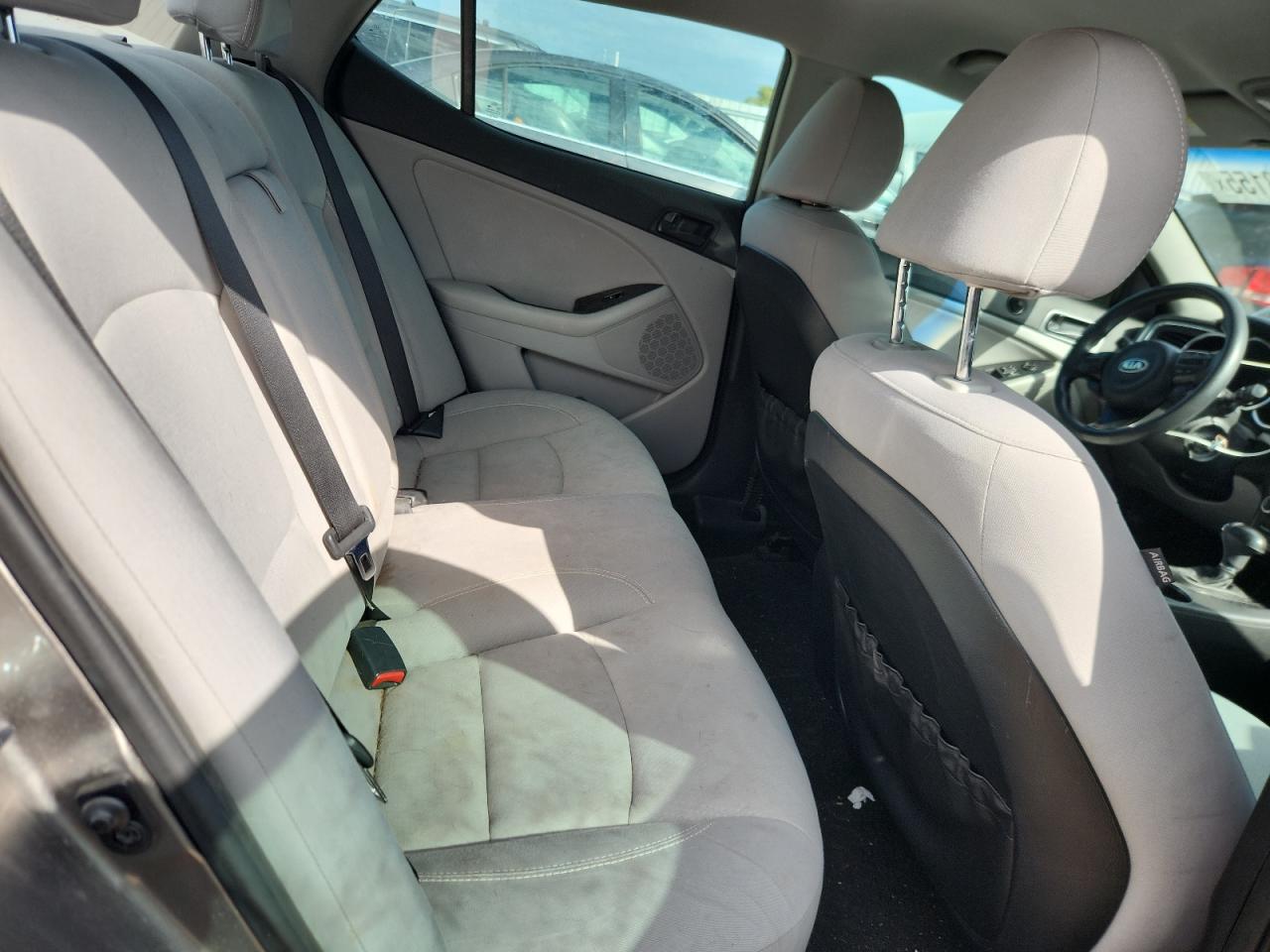 Kia Optima Lx Image 3