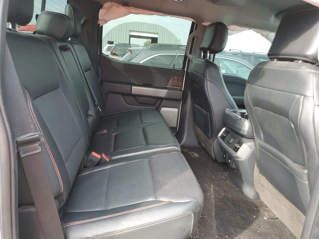 Ford F-150 Supercrew Image 9