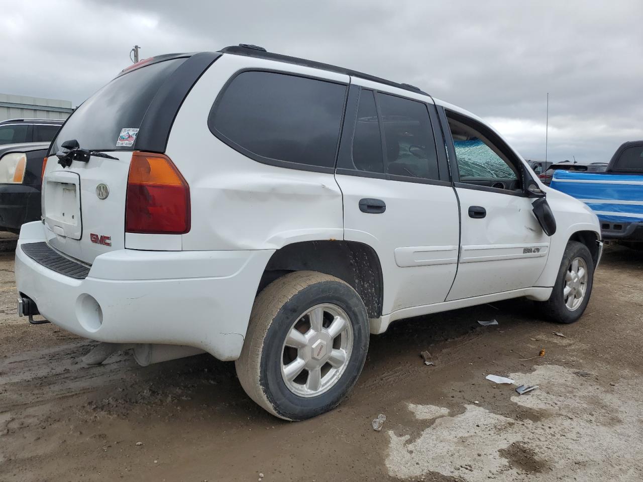 GMC Envoy Image 4