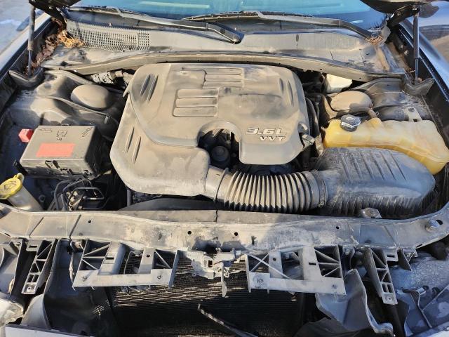 Dodge Charger Se Image 11